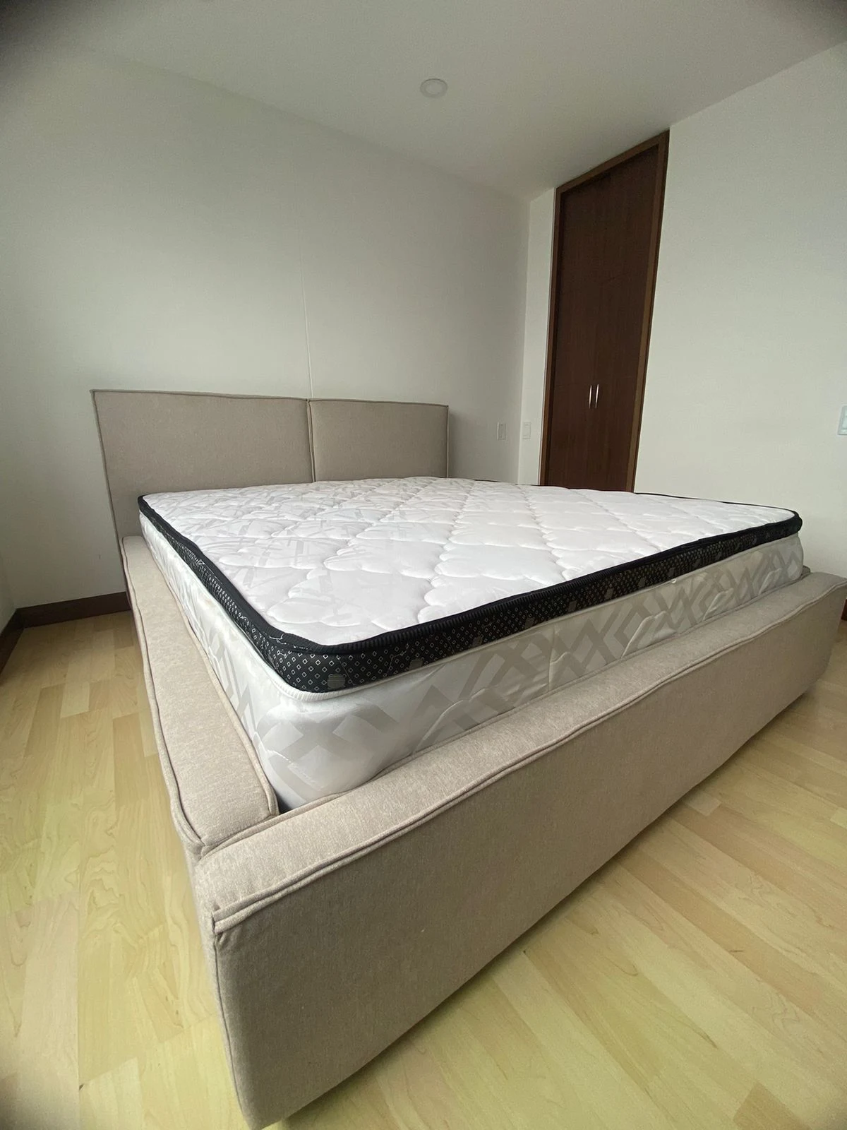 Cama Alfa, Camas, foto 2