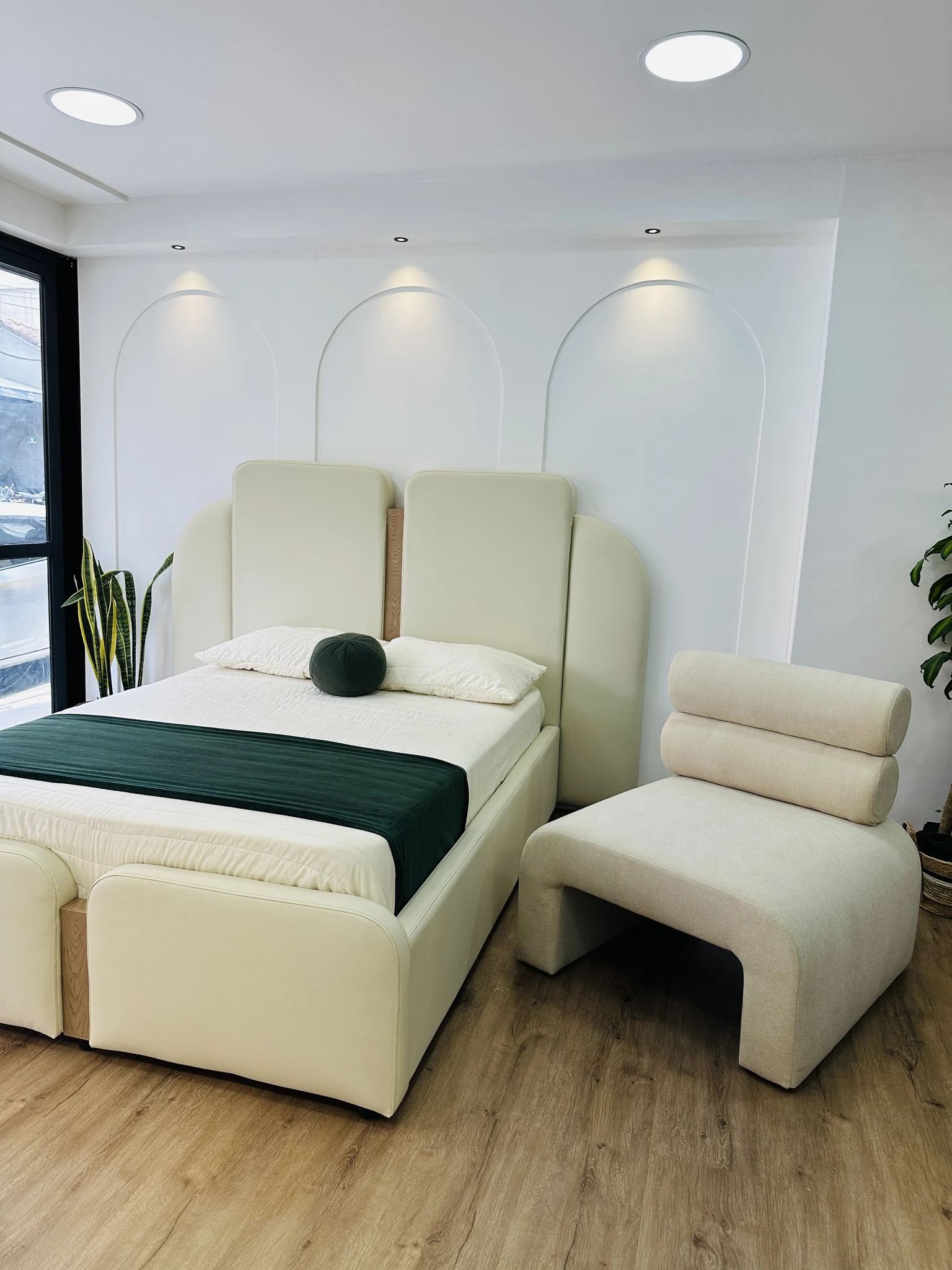 Cama Francia, Camas