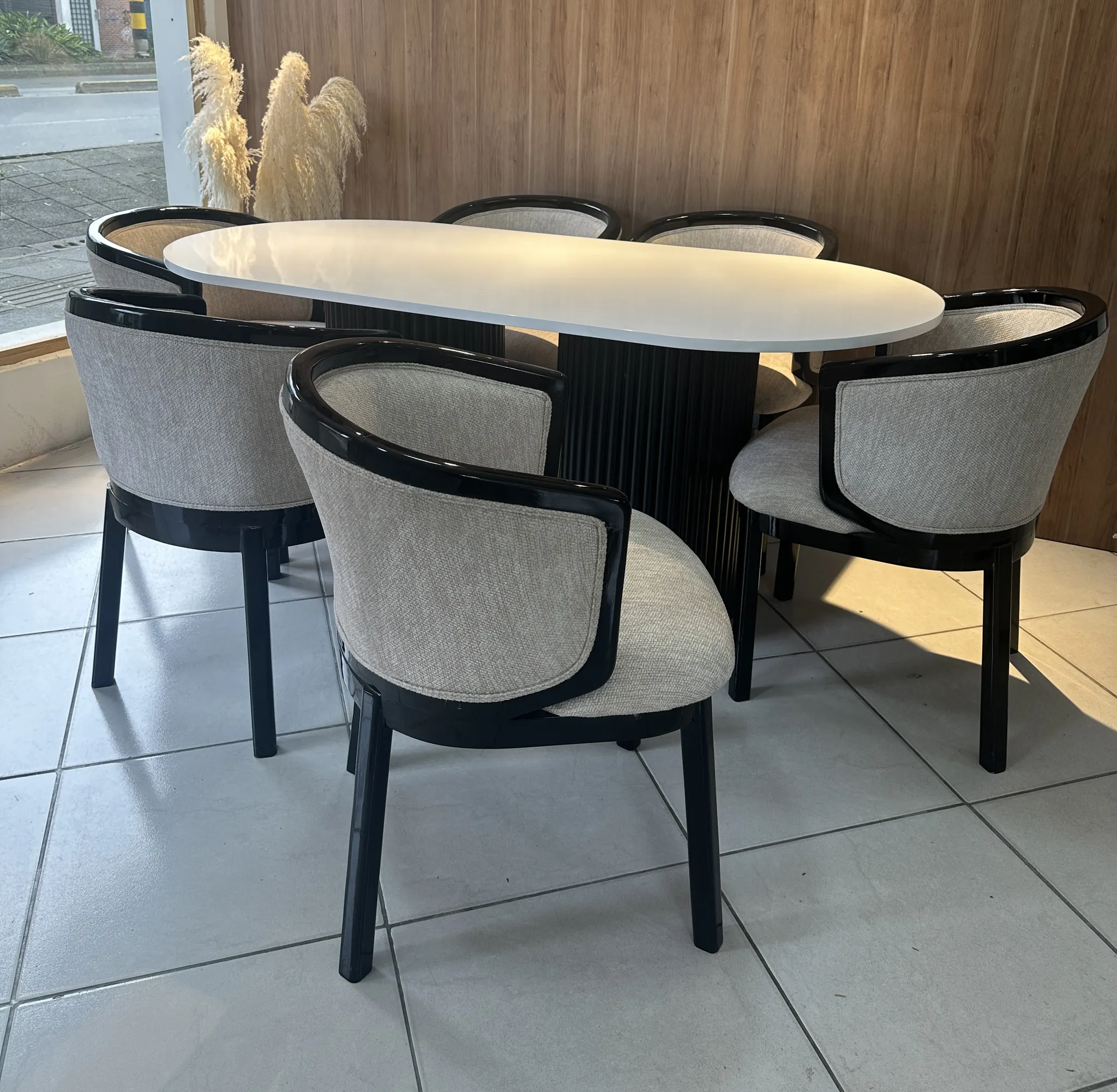 Comedor Boston, Comedores