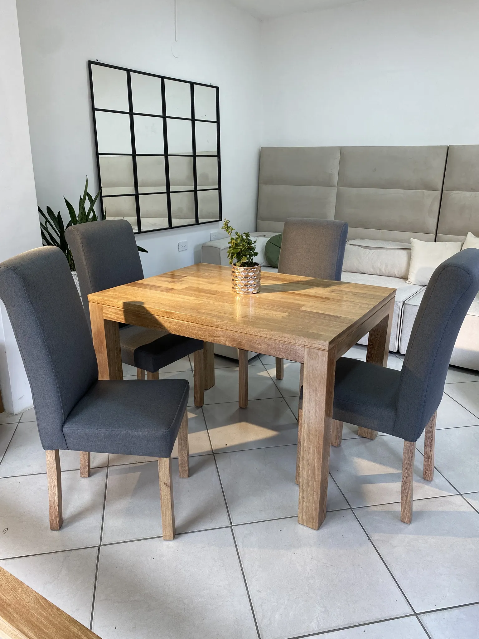 Comedor Selene, Comedores