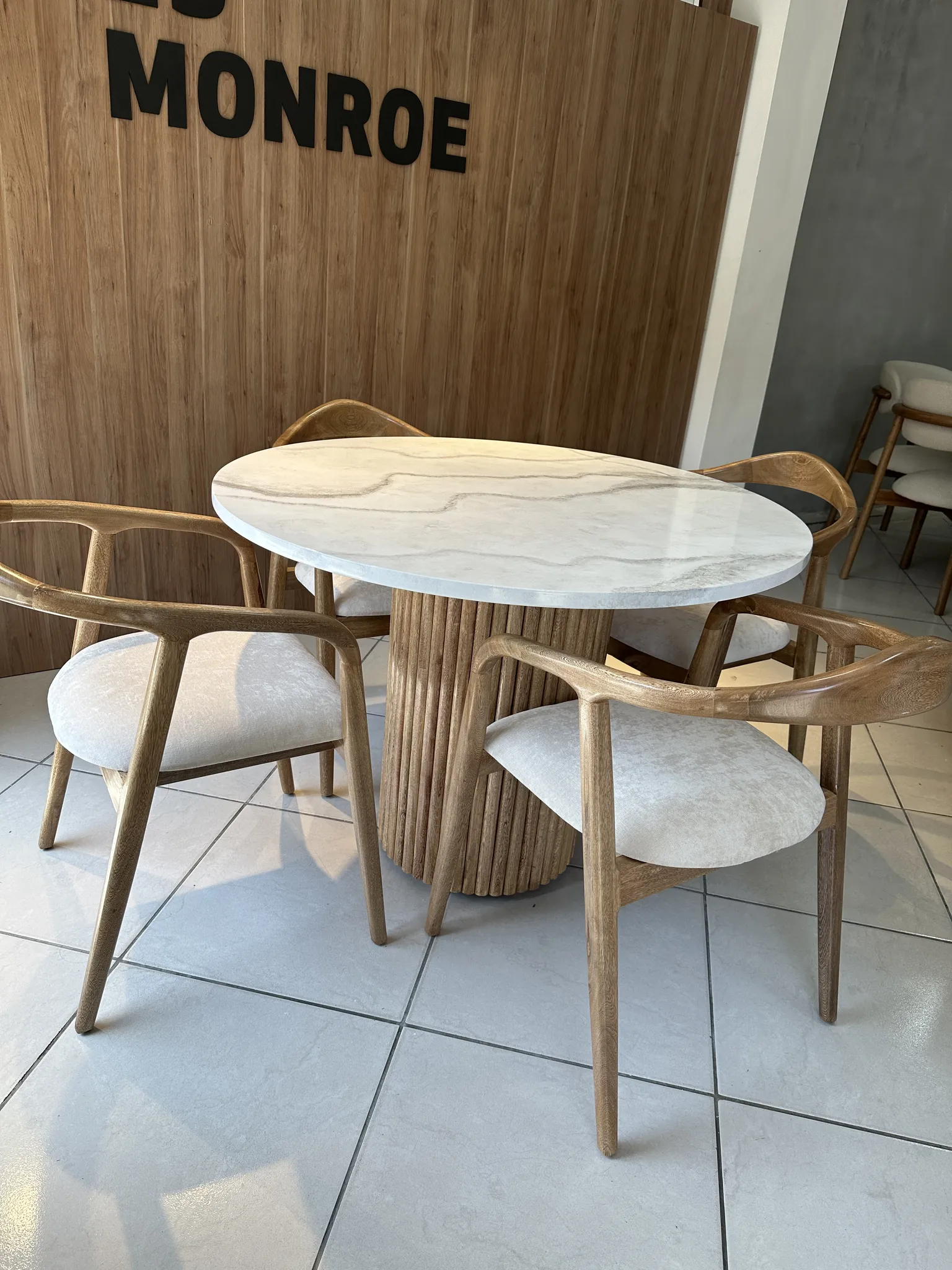Comedor Bruno, Comedores