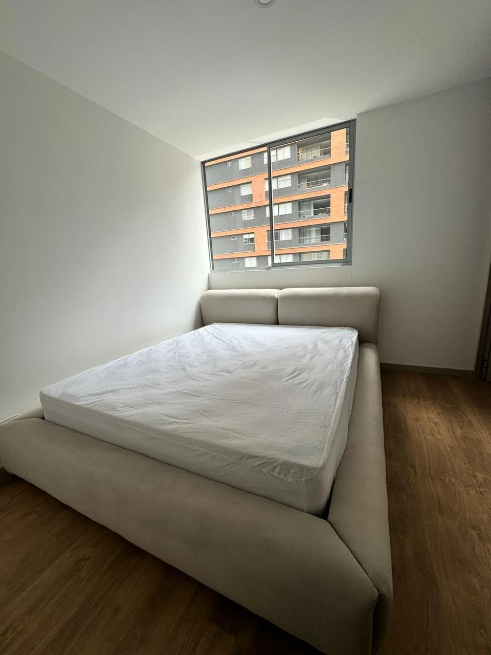 Cama Grace, Camas
